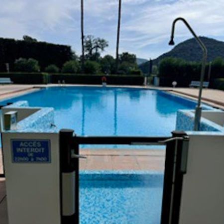 Studio 2Pers Piscine 10Min Plage มองเดอลิเยอลานาปูล ภายนอก รูปภาพ